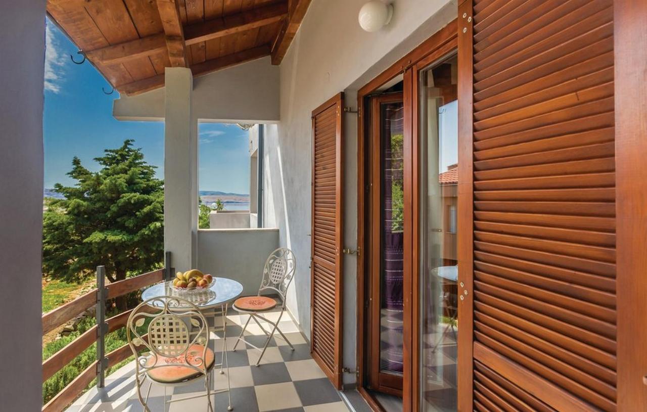 Apartments Paola Karlobag Luaran gambar